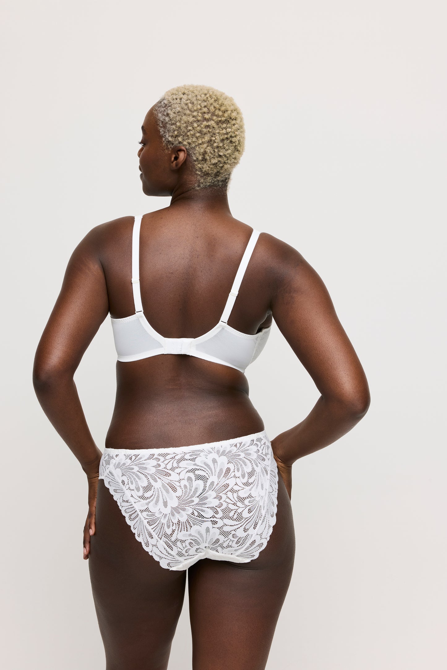 Primadonna Twist Rupi plunge bh halve mousse cups natuur