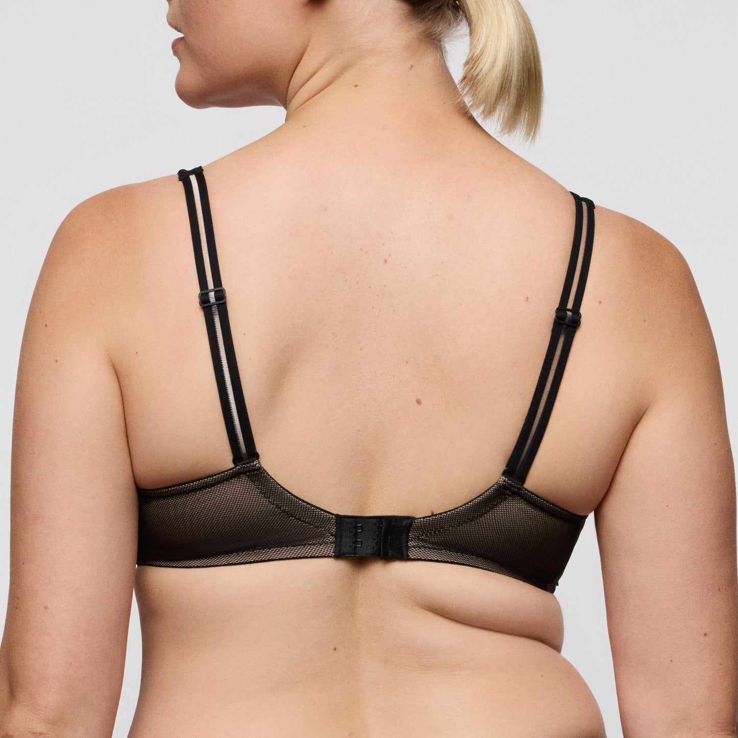 Primadonna Twist Cools plunge bh halve mousse cups zwart