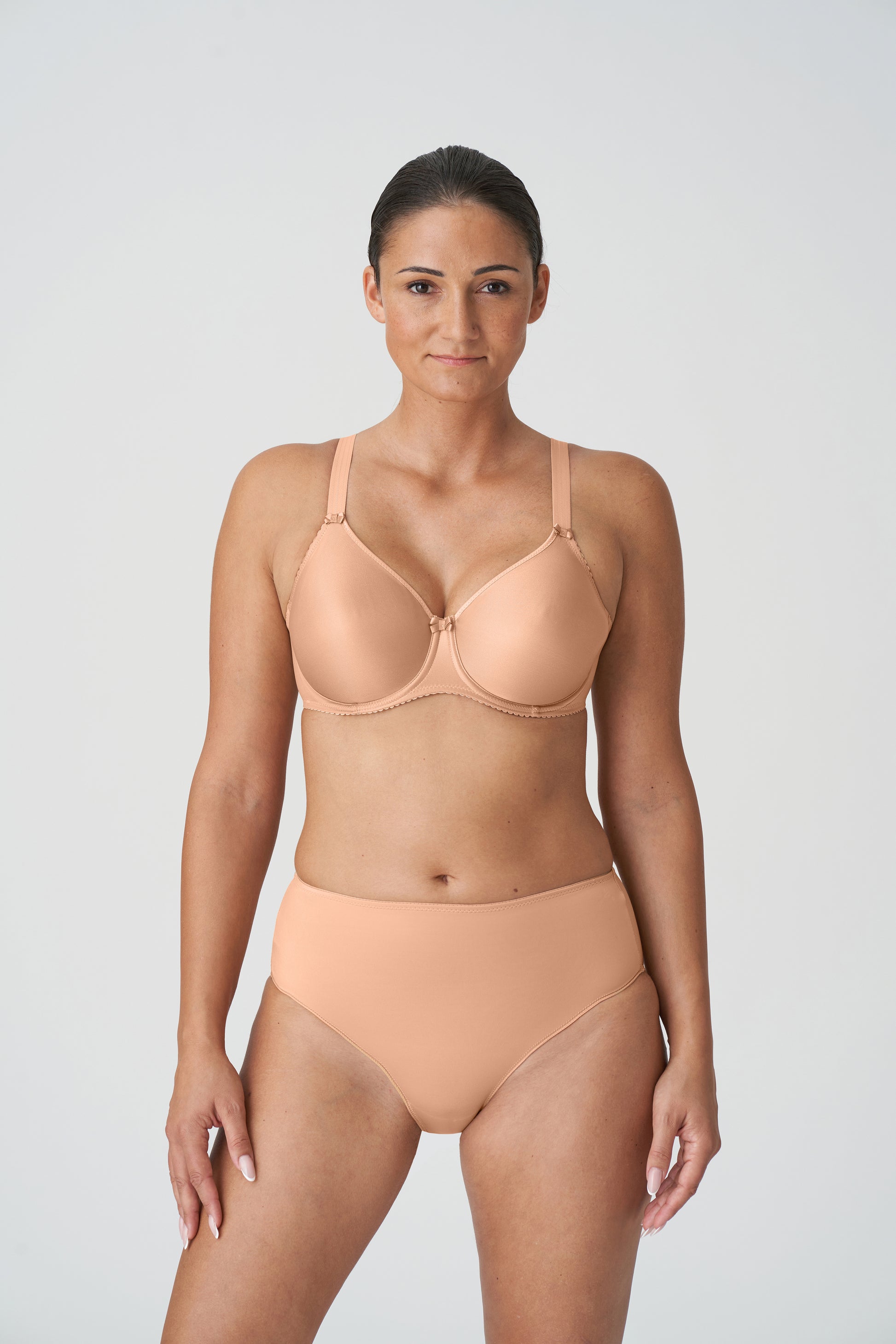 Primadonna Satin volle cup bh naadloos light tan