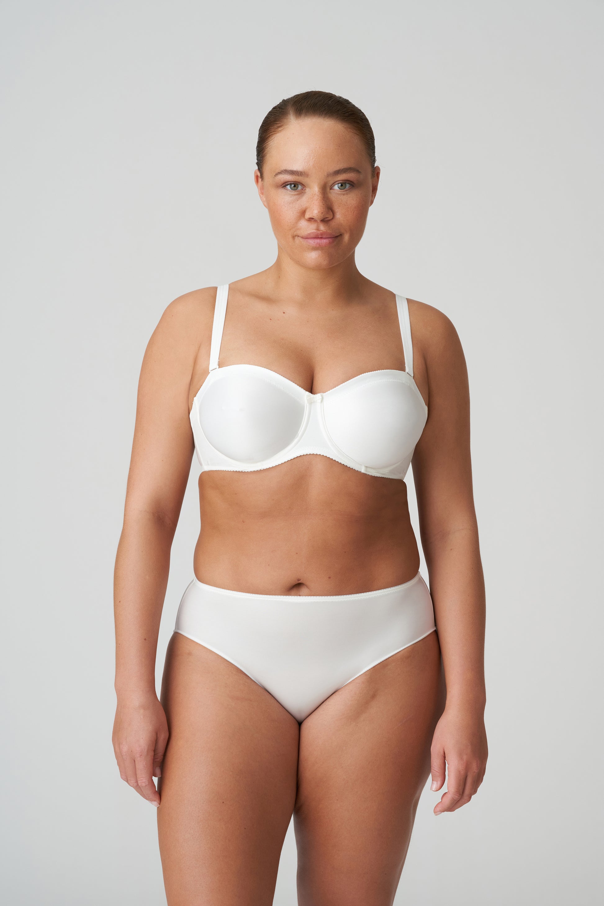 Primadonna Satin strapless bh zonder mousse natuur