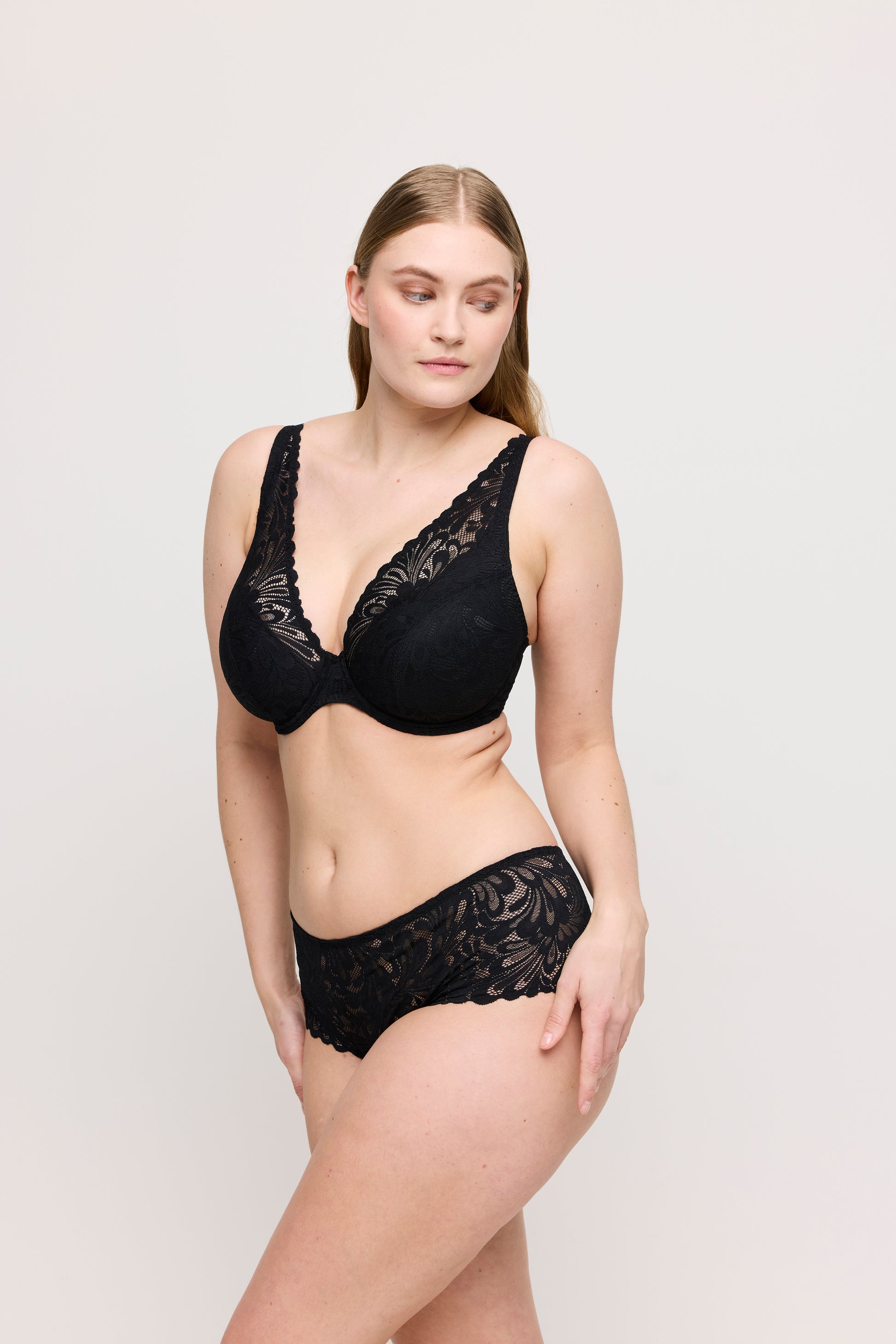 Primadonna Twist Rupi hotpants zwart