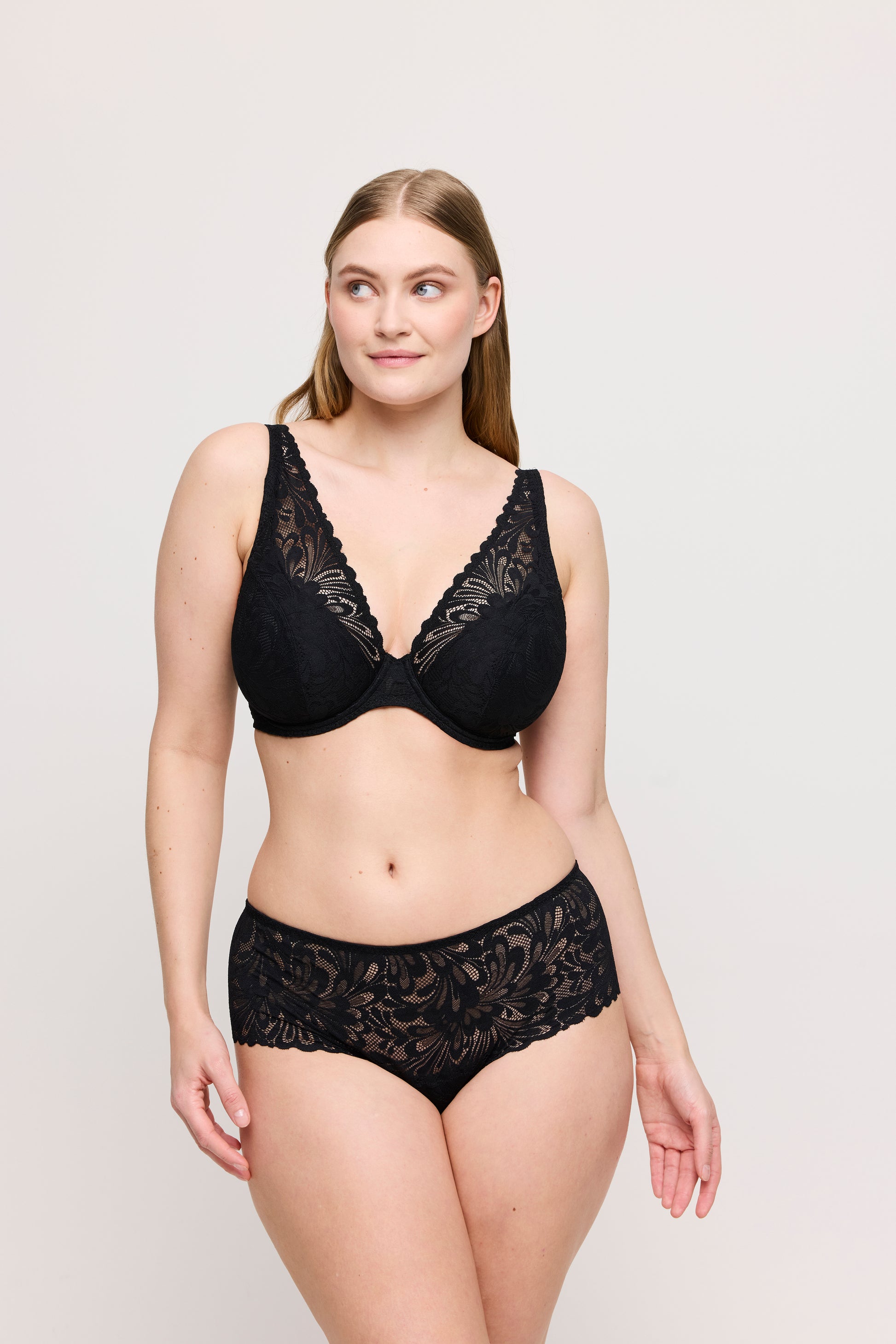 Primadonna Twist Rupi hotpants zwart