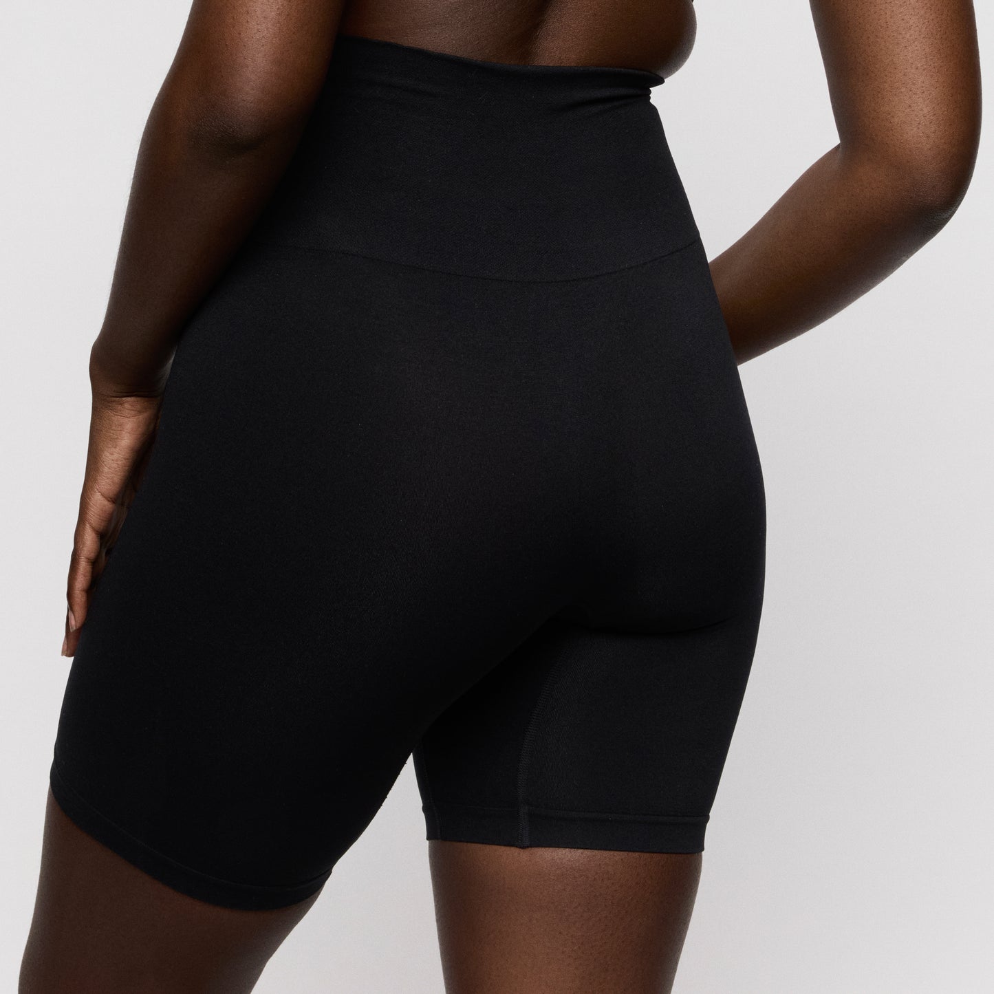 Primadonna Nudda corrigerende slip met pijpjes zwart