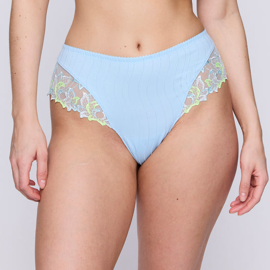 Primadonna Deauville luxe string Milky Blue