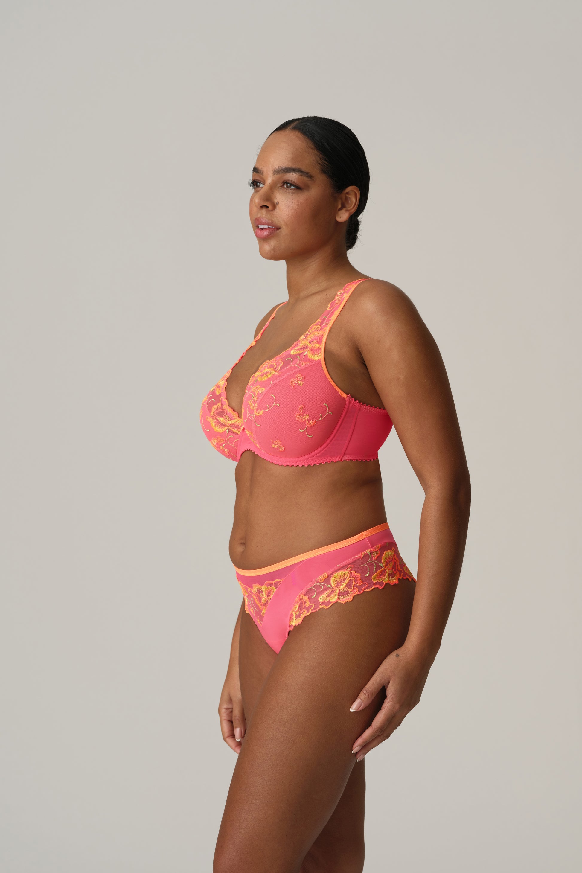 Primadonna Devdaha luxe string tropicana