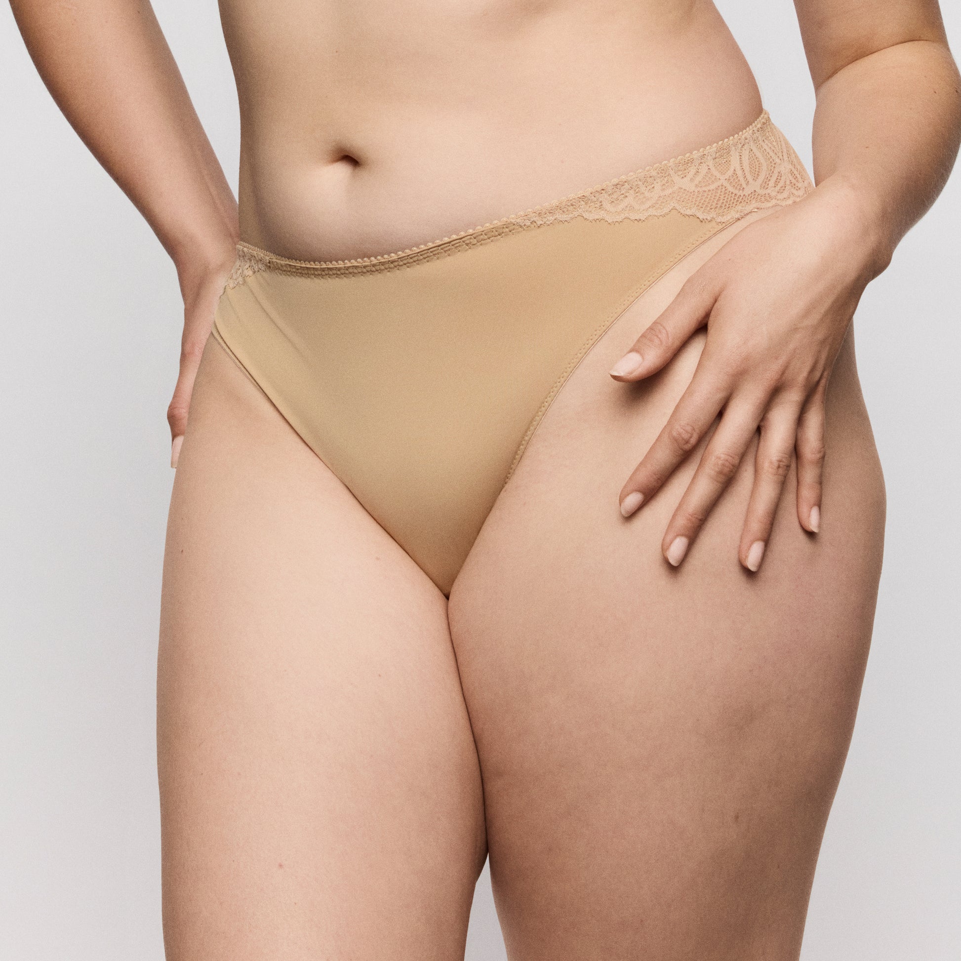 Primadonna Salerno string Candy Ginger