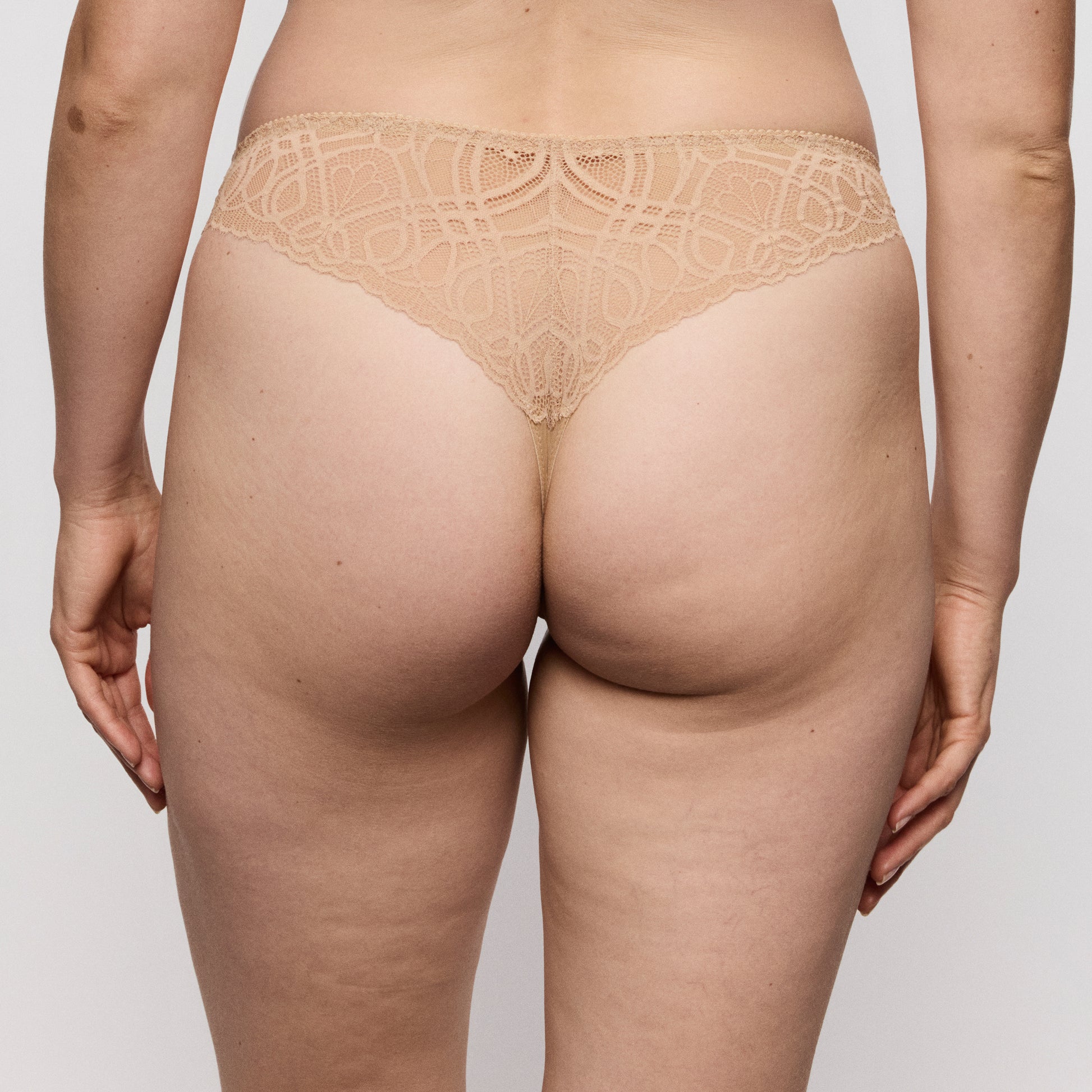 Primadonna Salerno string Candy Ginger