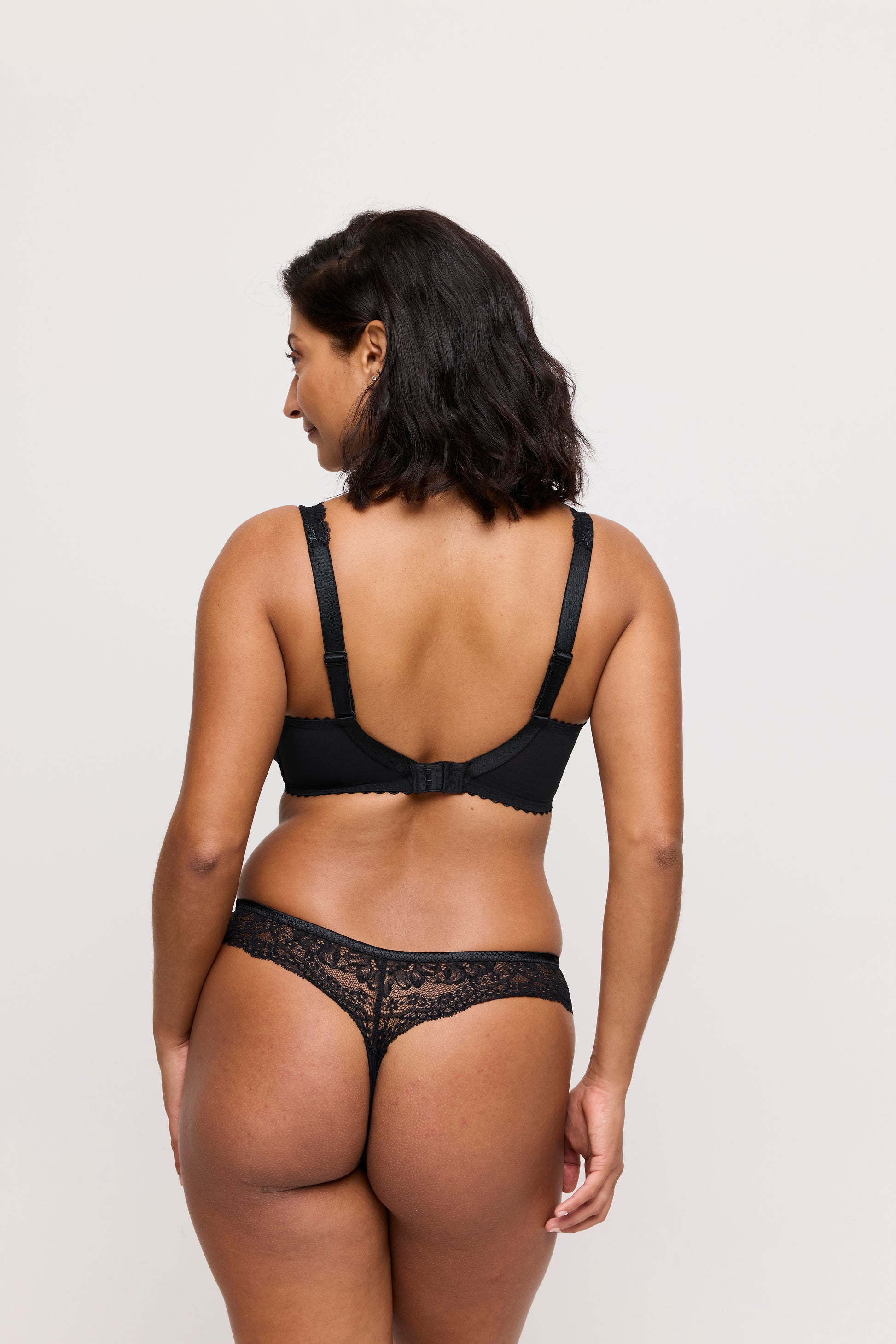 Primadonna Shimla string zwart