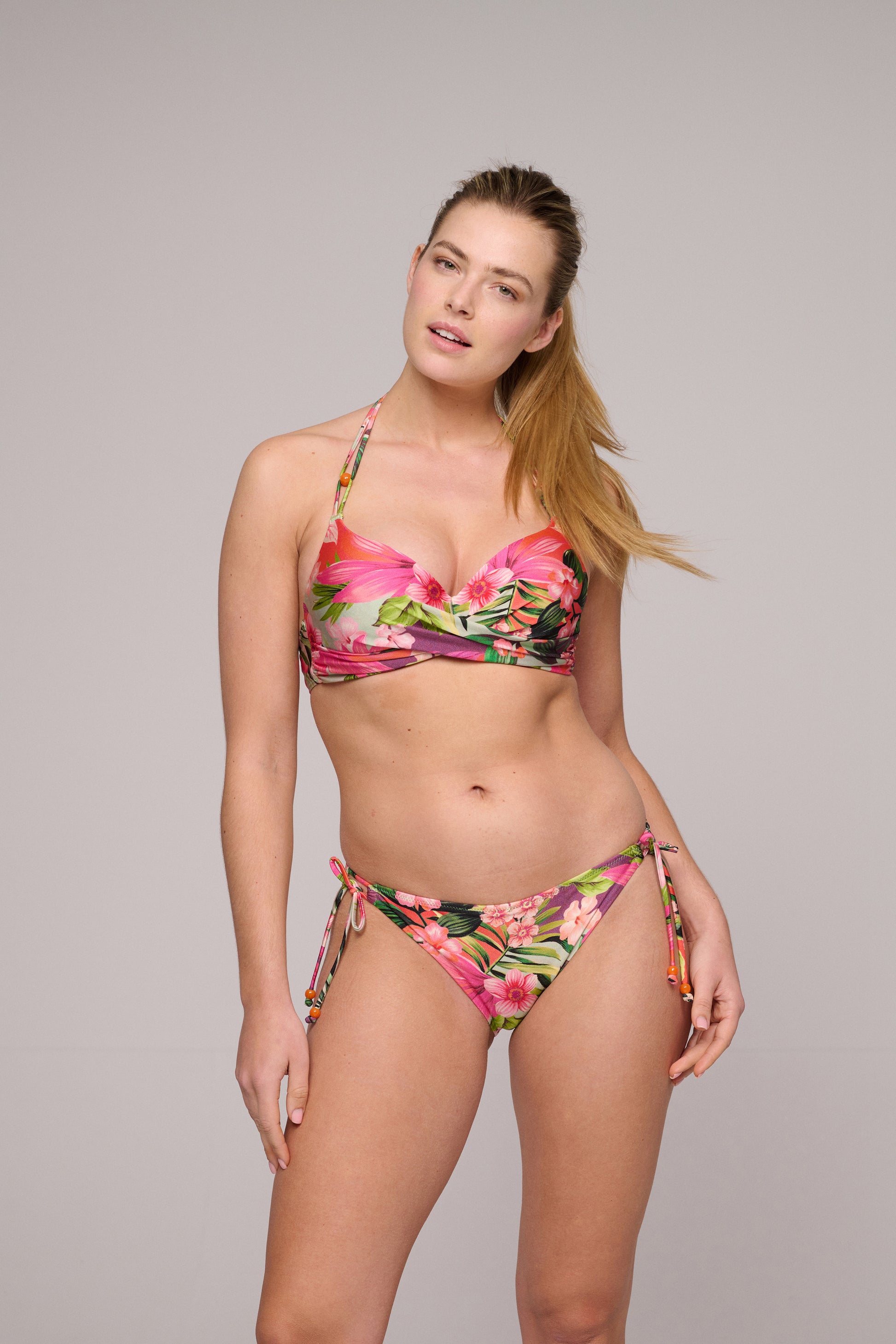 Marie Jo Swim Norma jeanne voorgevormde plunge bikinitop Tropical Sunset