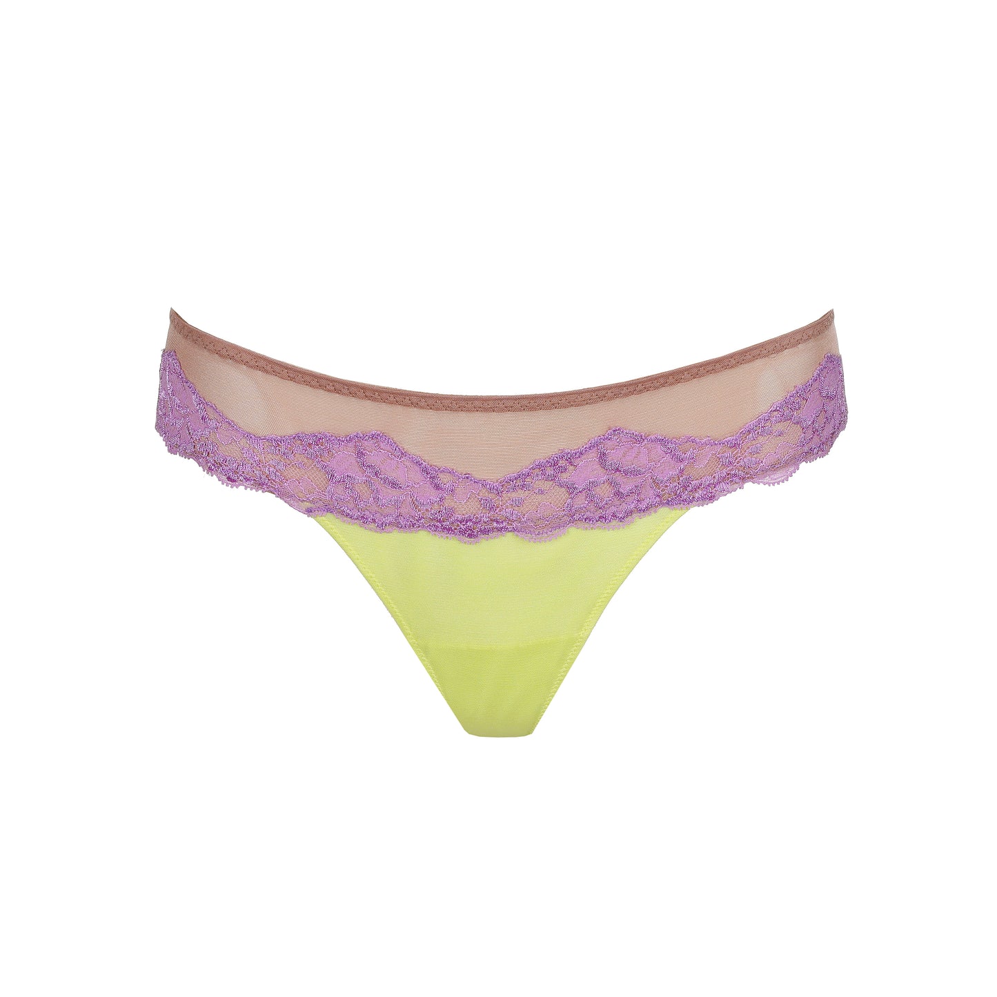 Sarda Bremer string make-up