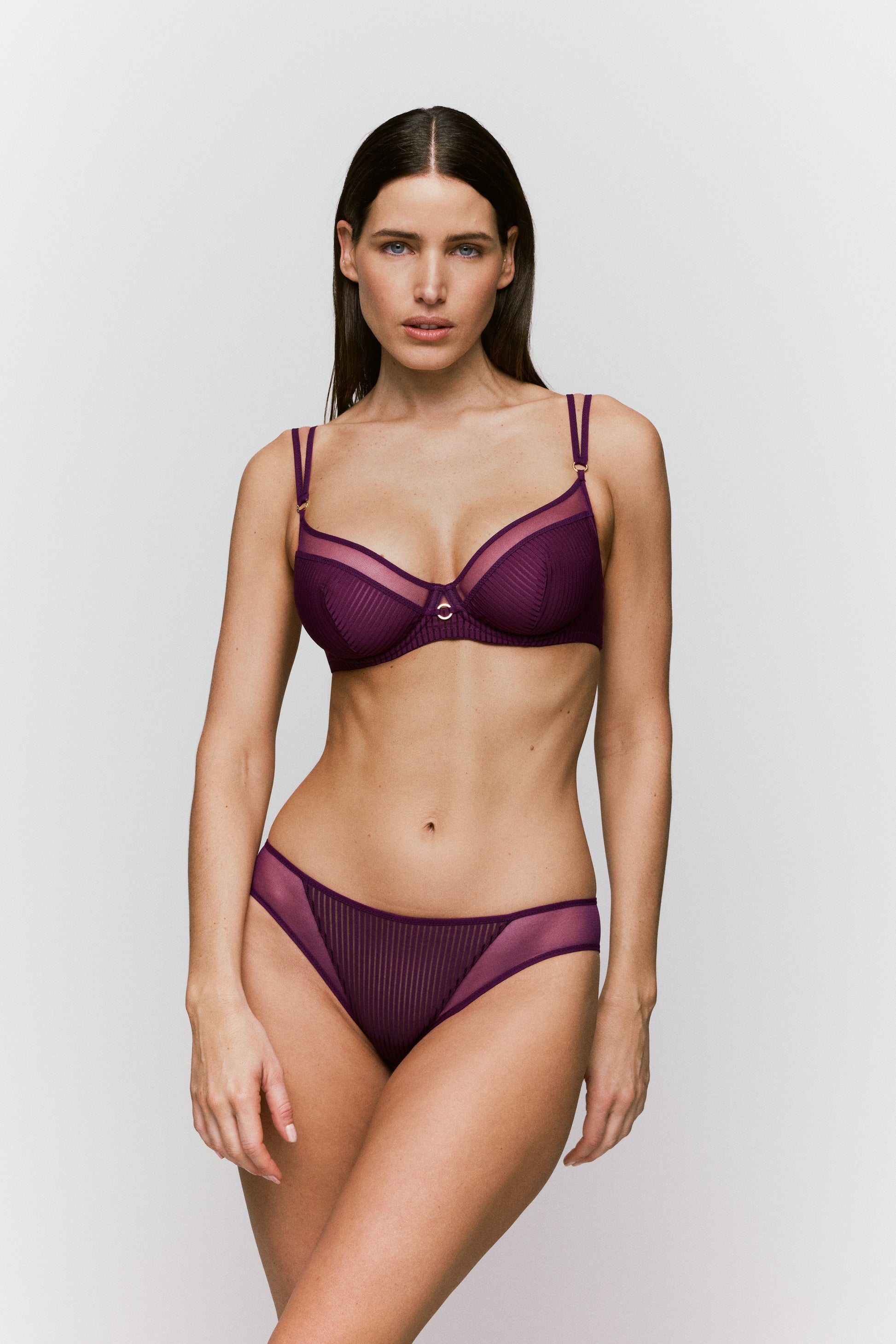Sarda Radia rioslip glossy purple