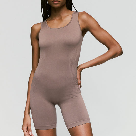 Sarda Perry onesie taupe