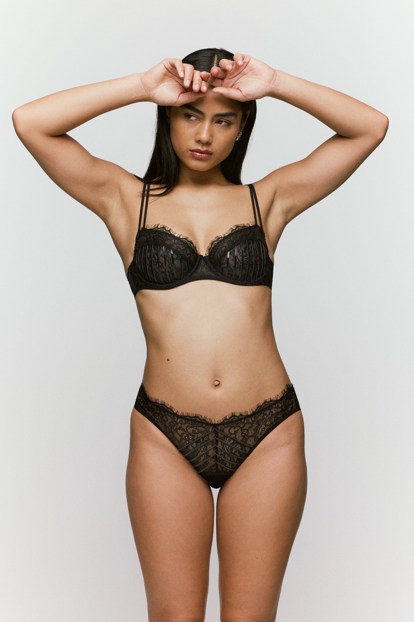 Sarda Chaika rioslip zwart