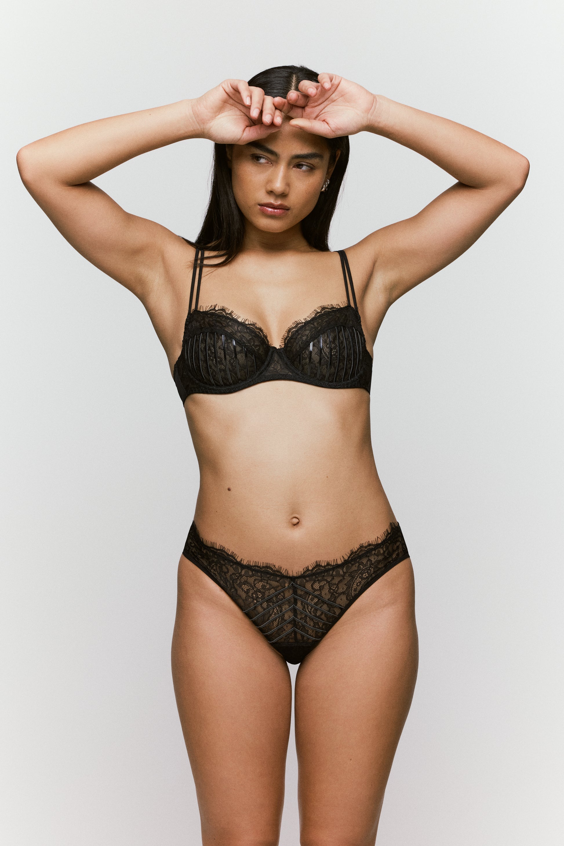 Sarda Chaika rioslip zwart