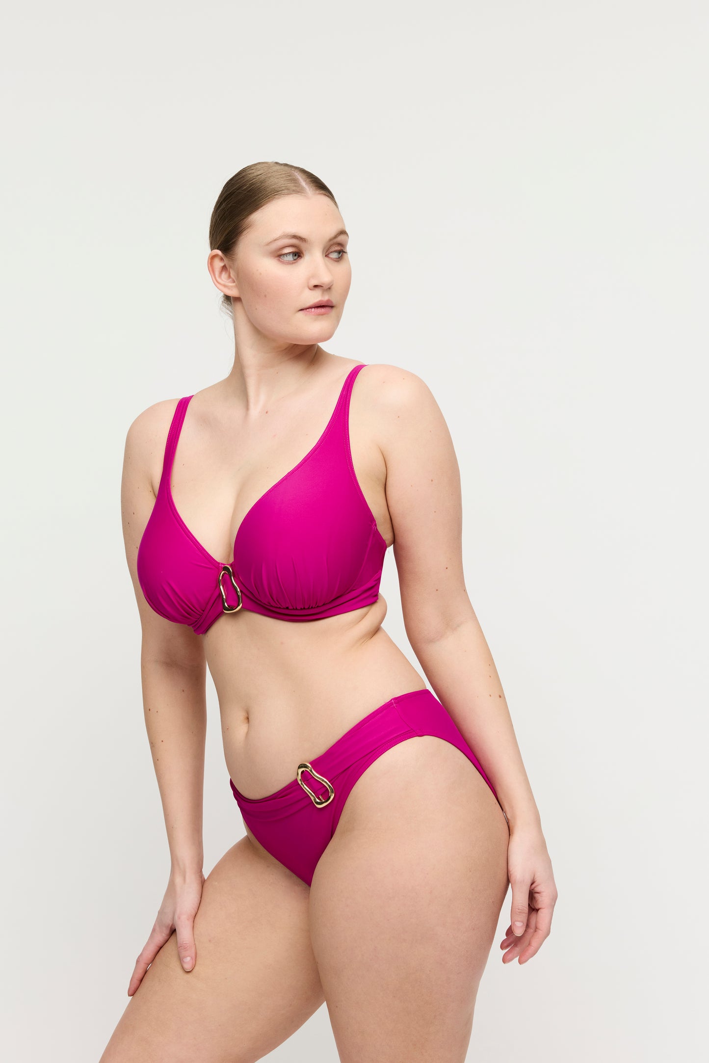 Primadonna Swim Uvita voorgevormde plunge bikinitop Deep Magenta