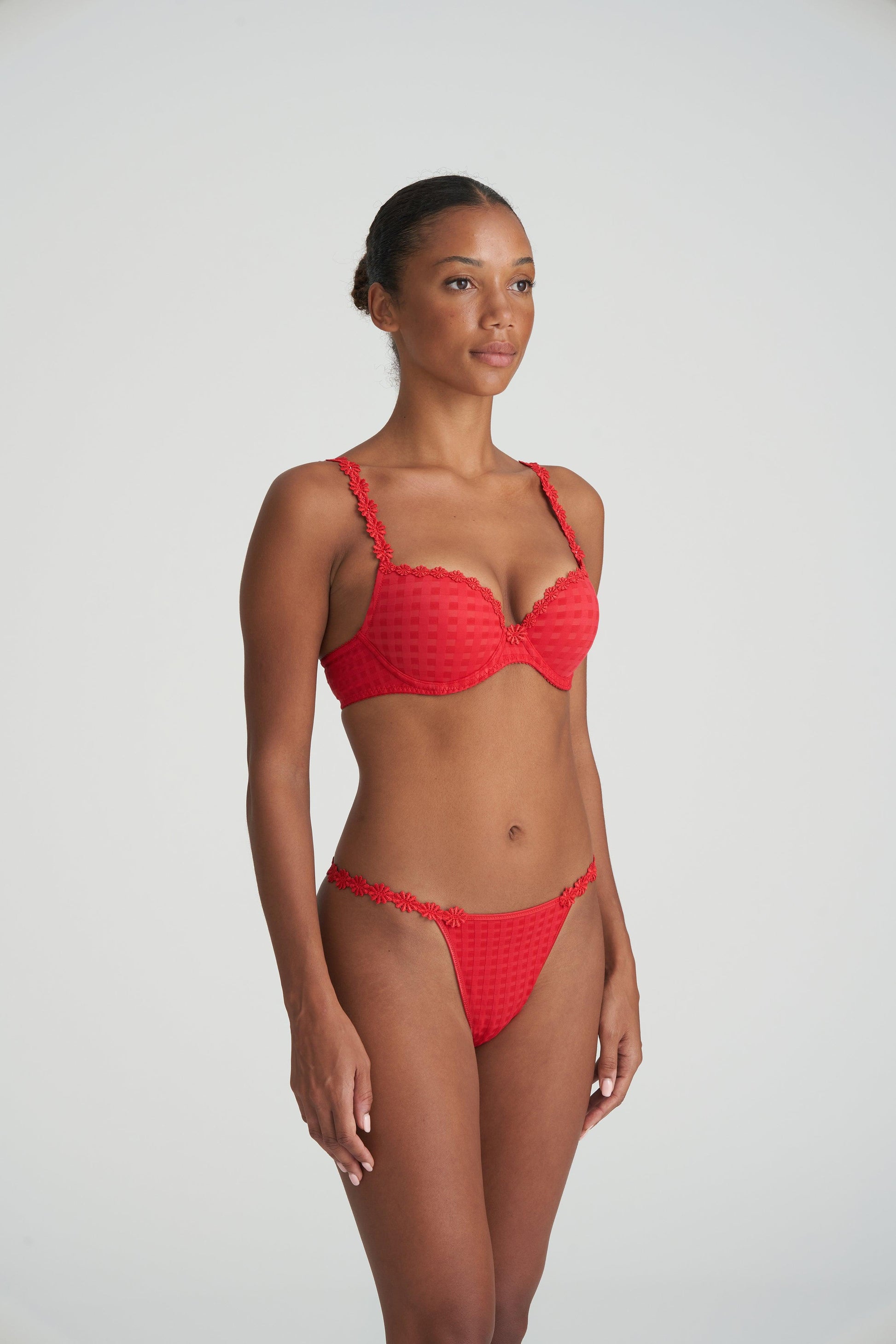 Marie Jo Avero mini string scarlet - Lingerie Valentijn