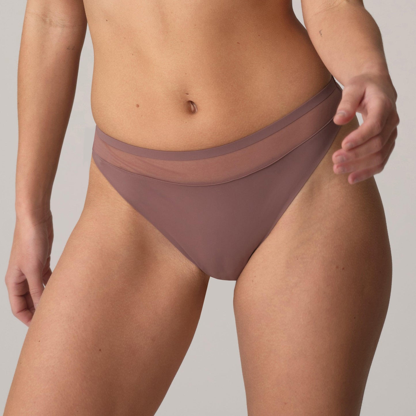 Marie Jo Louie string satin taupe - Lingerie Valentijn