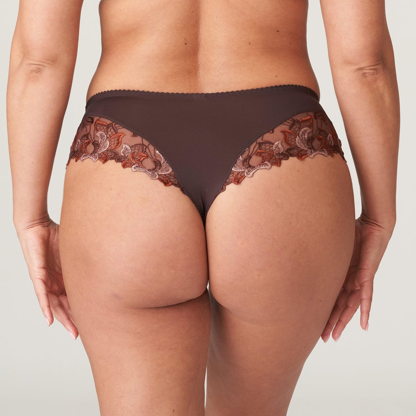 PrimaDonna Deauville luxe string Ristretto - Lingerie Valentijn