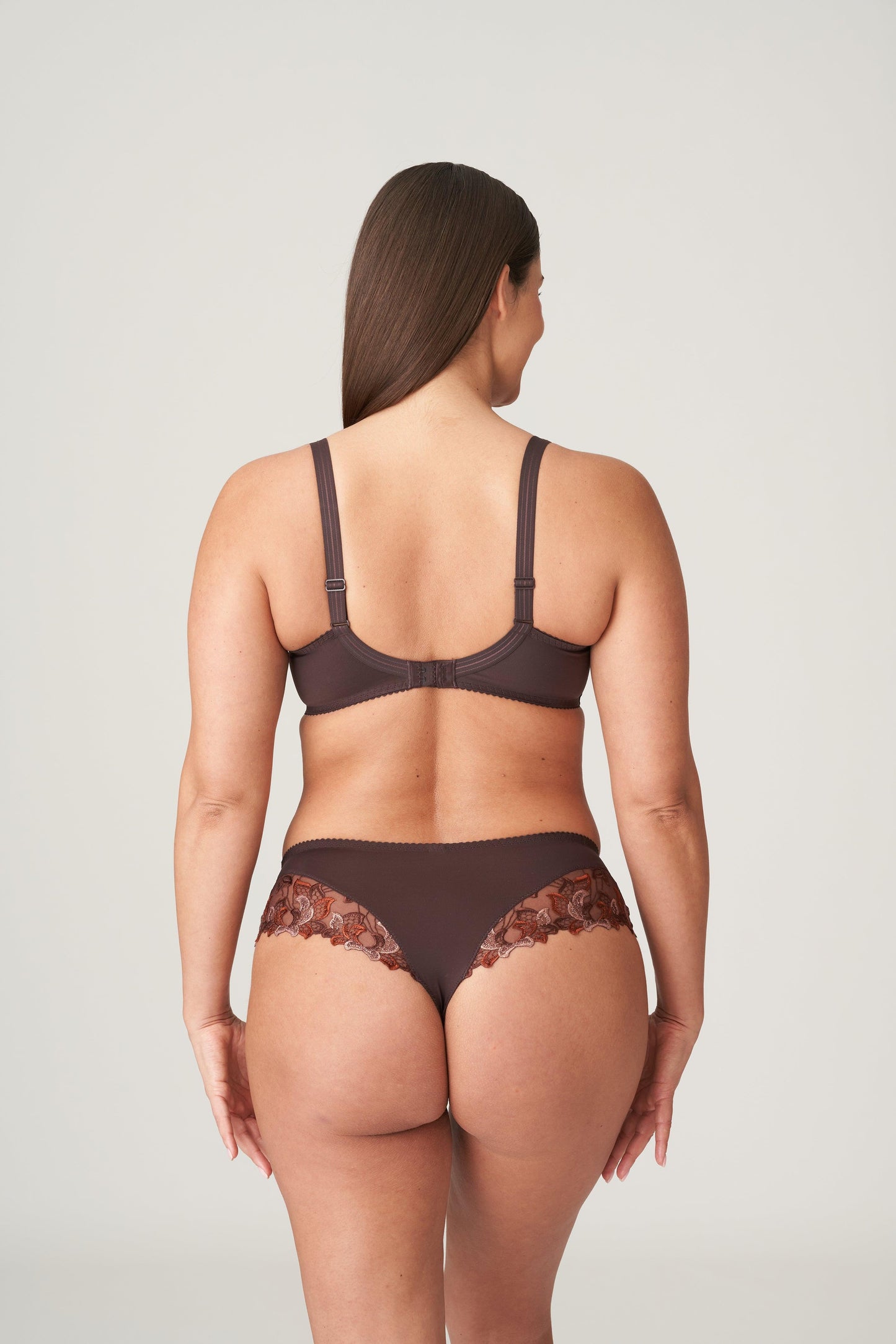 PrimaDonna Deauville luxe string Ristretto - Lingerie Valentijn