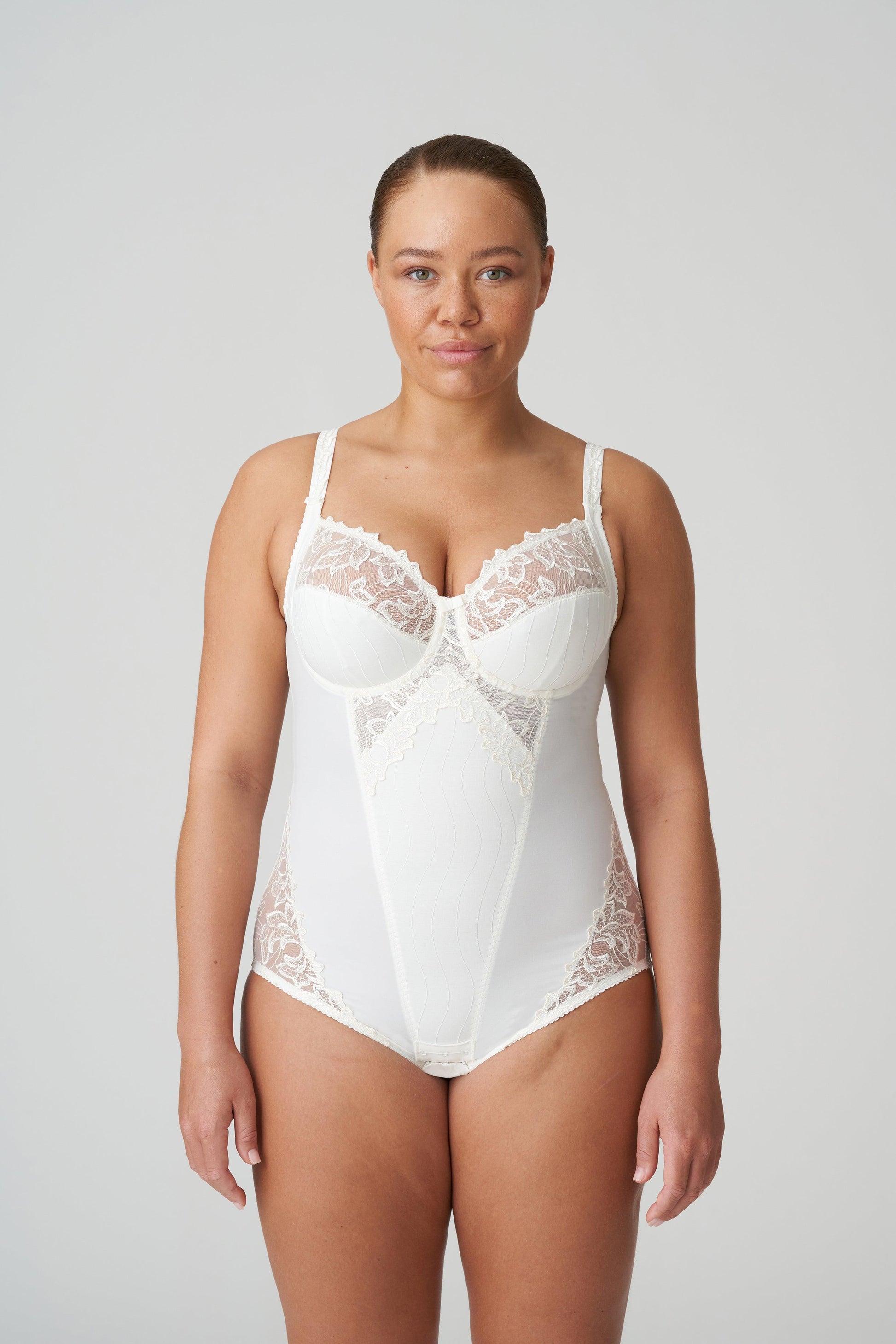 PrimaDonna Deauville volle cup body natuur - Lingerie Valentijn