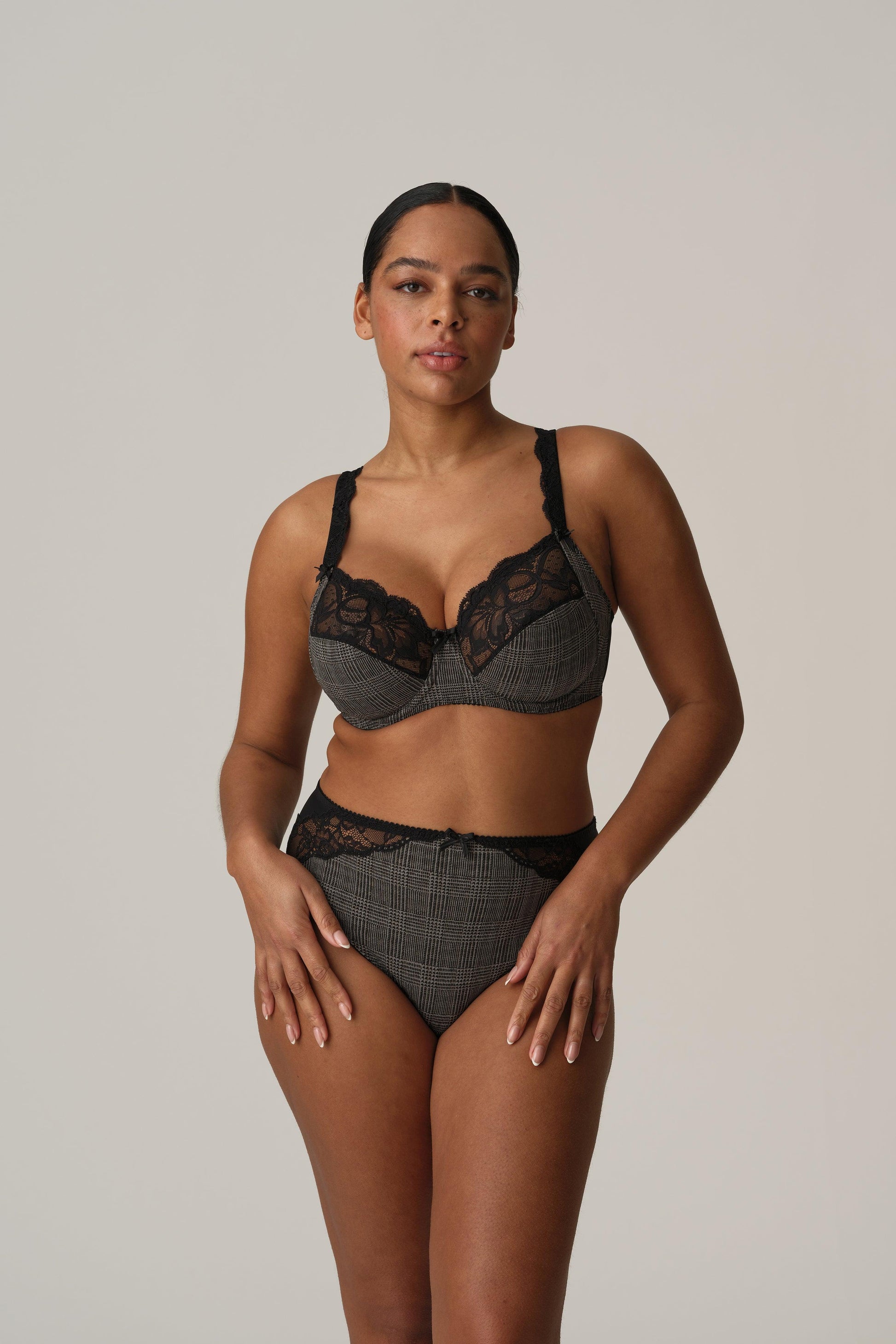 PrimaDonna Madison tailleslip Black Tailor - Lingerie Valentijn