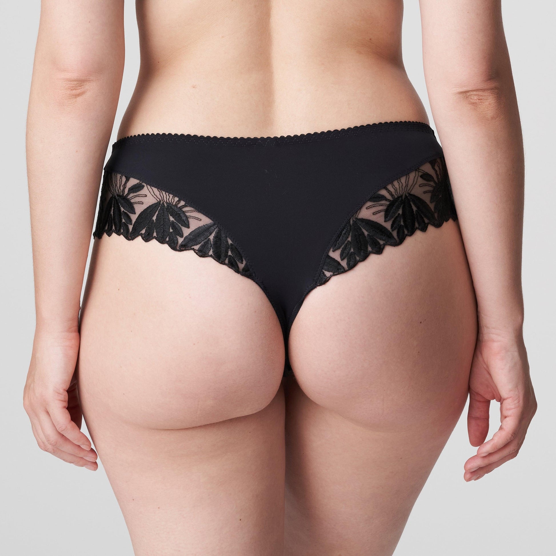 PrimaDonna Orlando luxe string charbon - Lingerie Valentijn