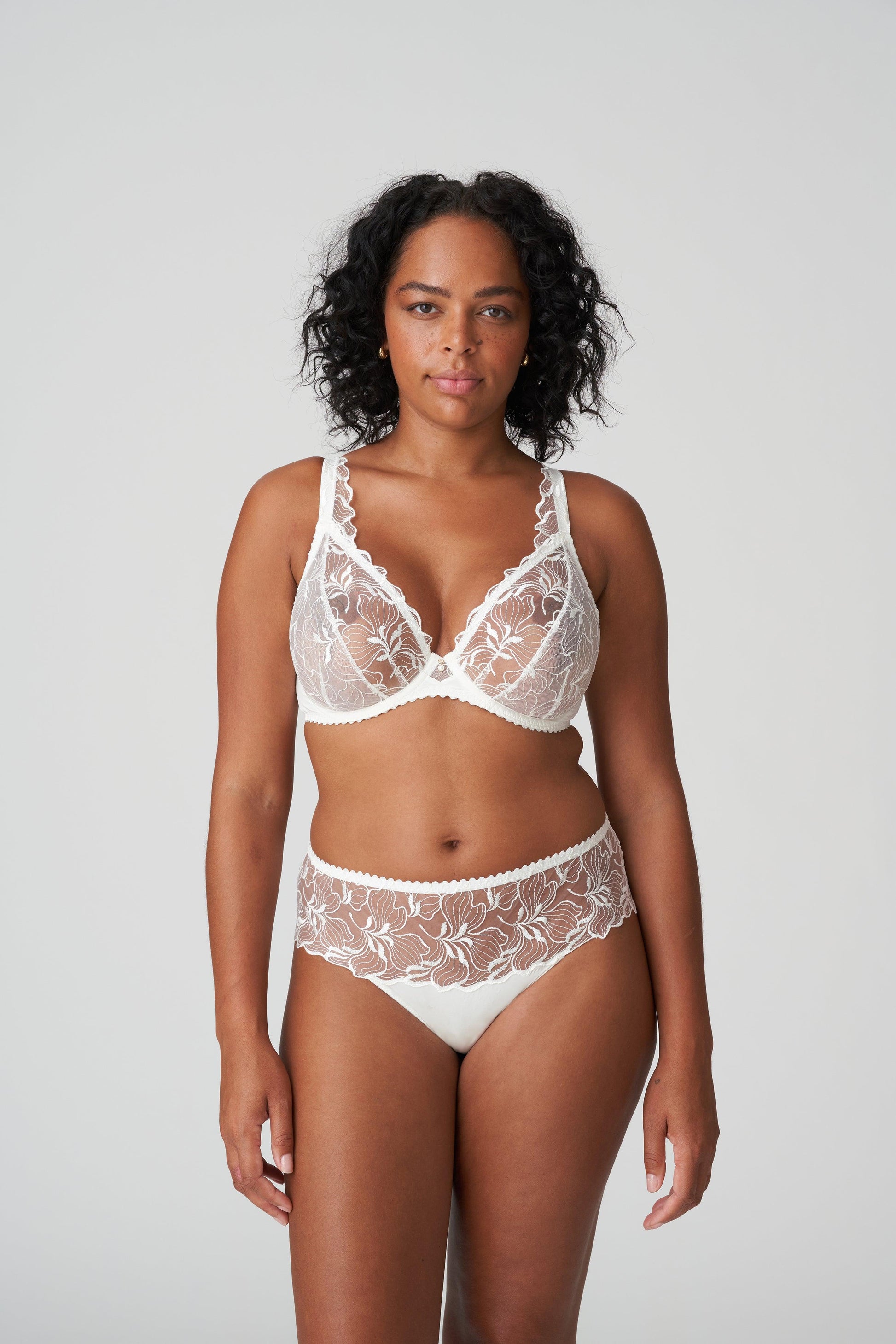 PrimaDonna Springdale luxe string natuur - Lingerie Valentijn