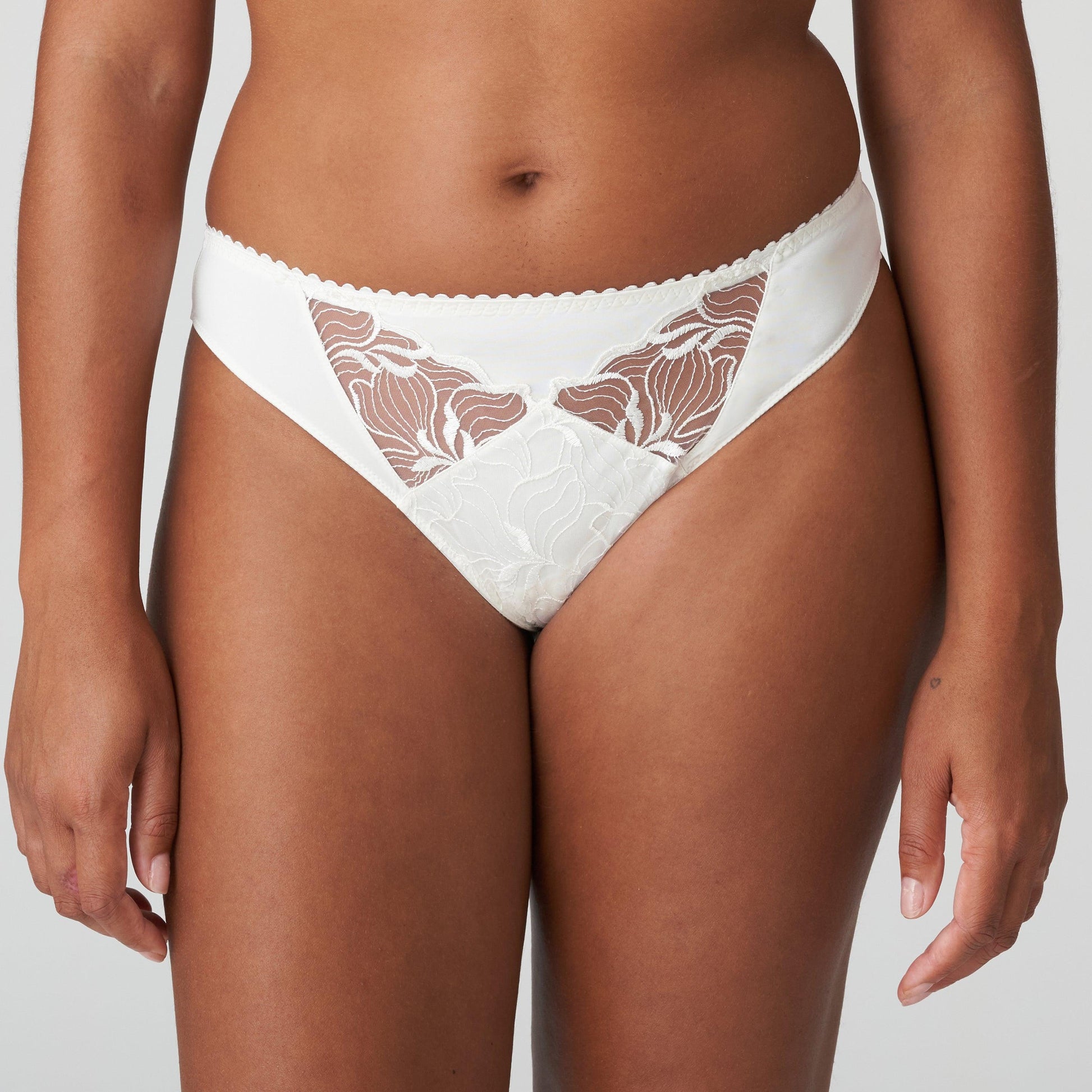 PrimaDonna Springdale string natuur - Lingerie Valentijn