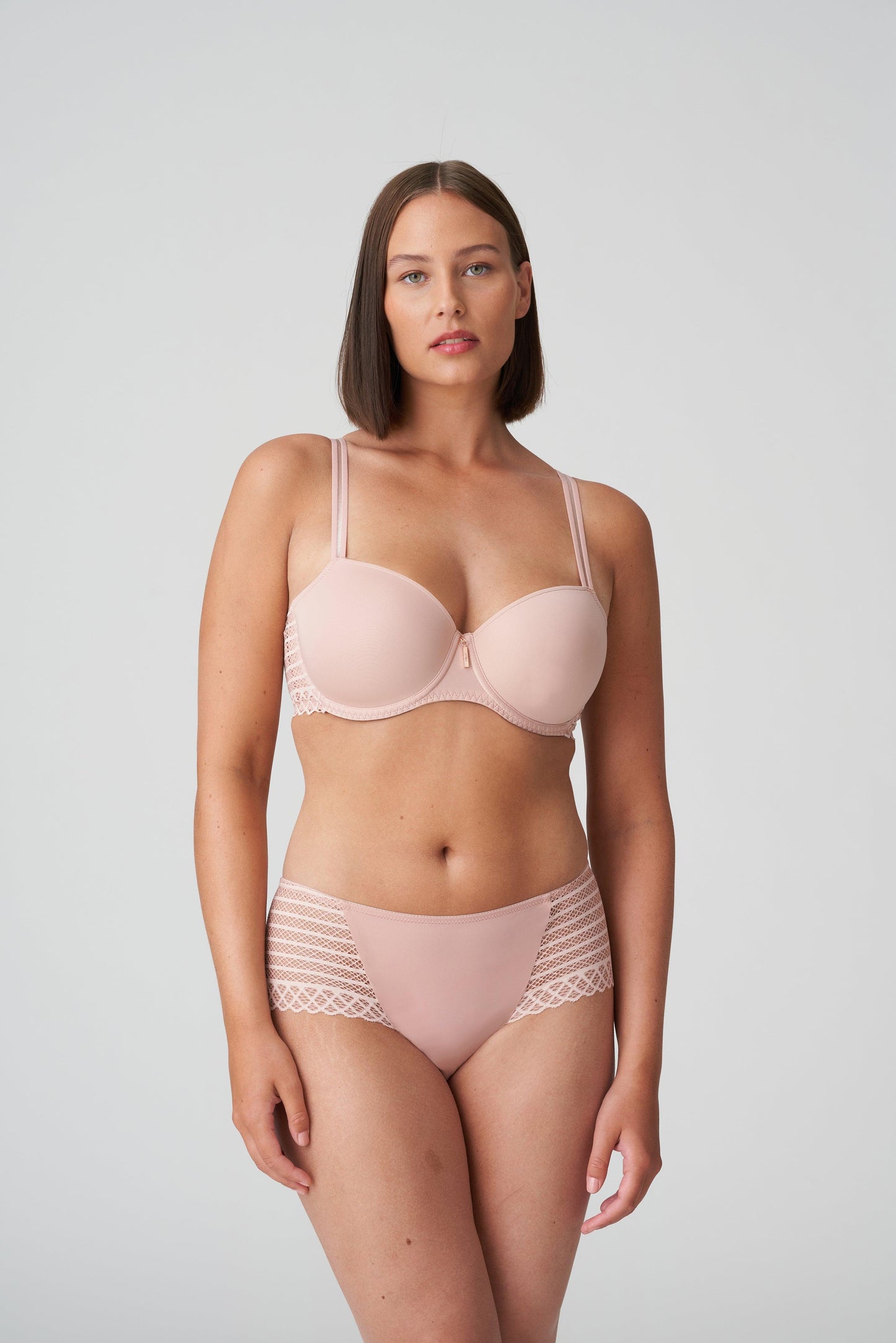 PrimaDonna Twist East end voorgevormde balconette bh Powder Rose - Lingerie Valentijn