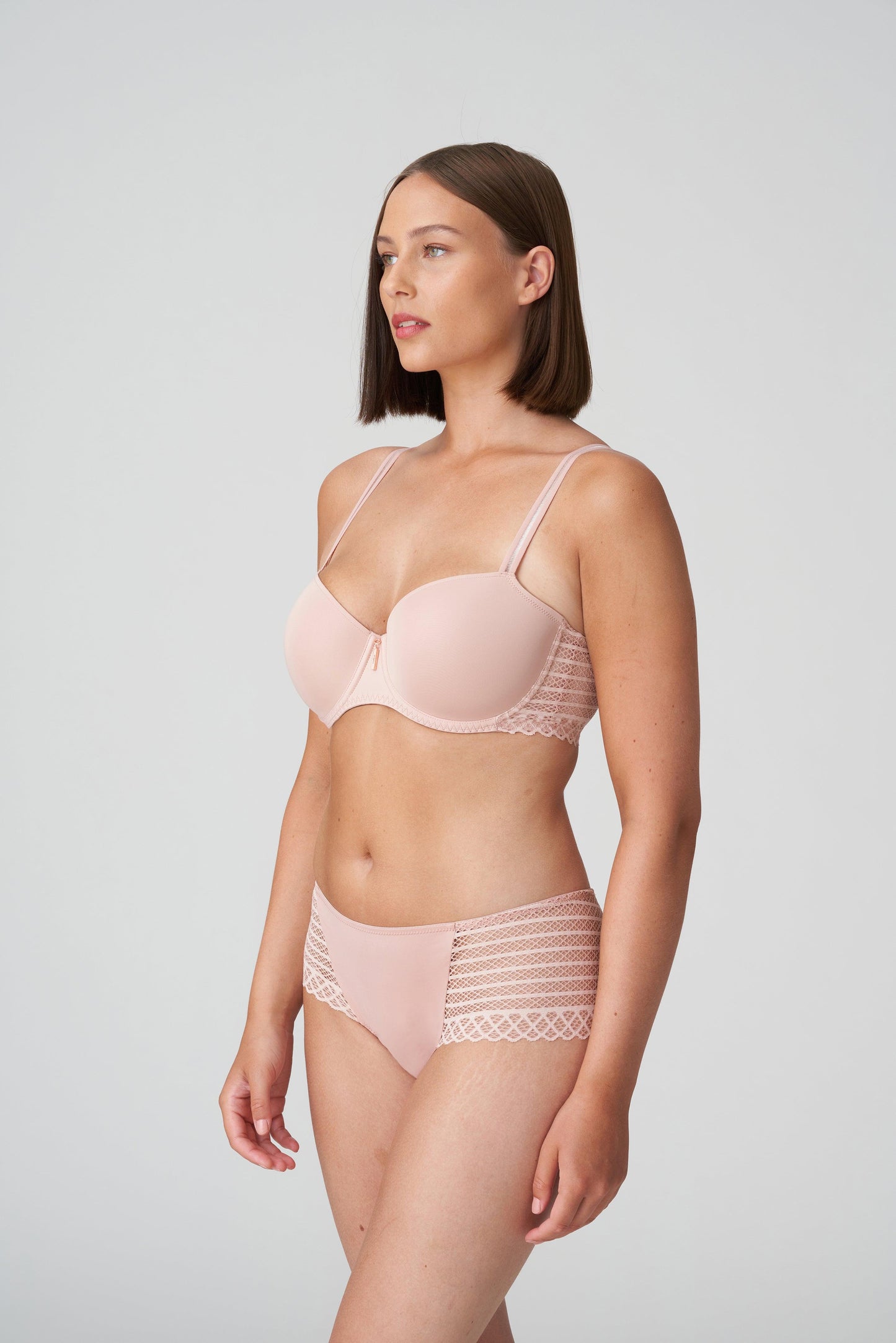 PrimaDonna Twist East end voorgevormde balconette bh Powder Rose - Lingerie Valentijn