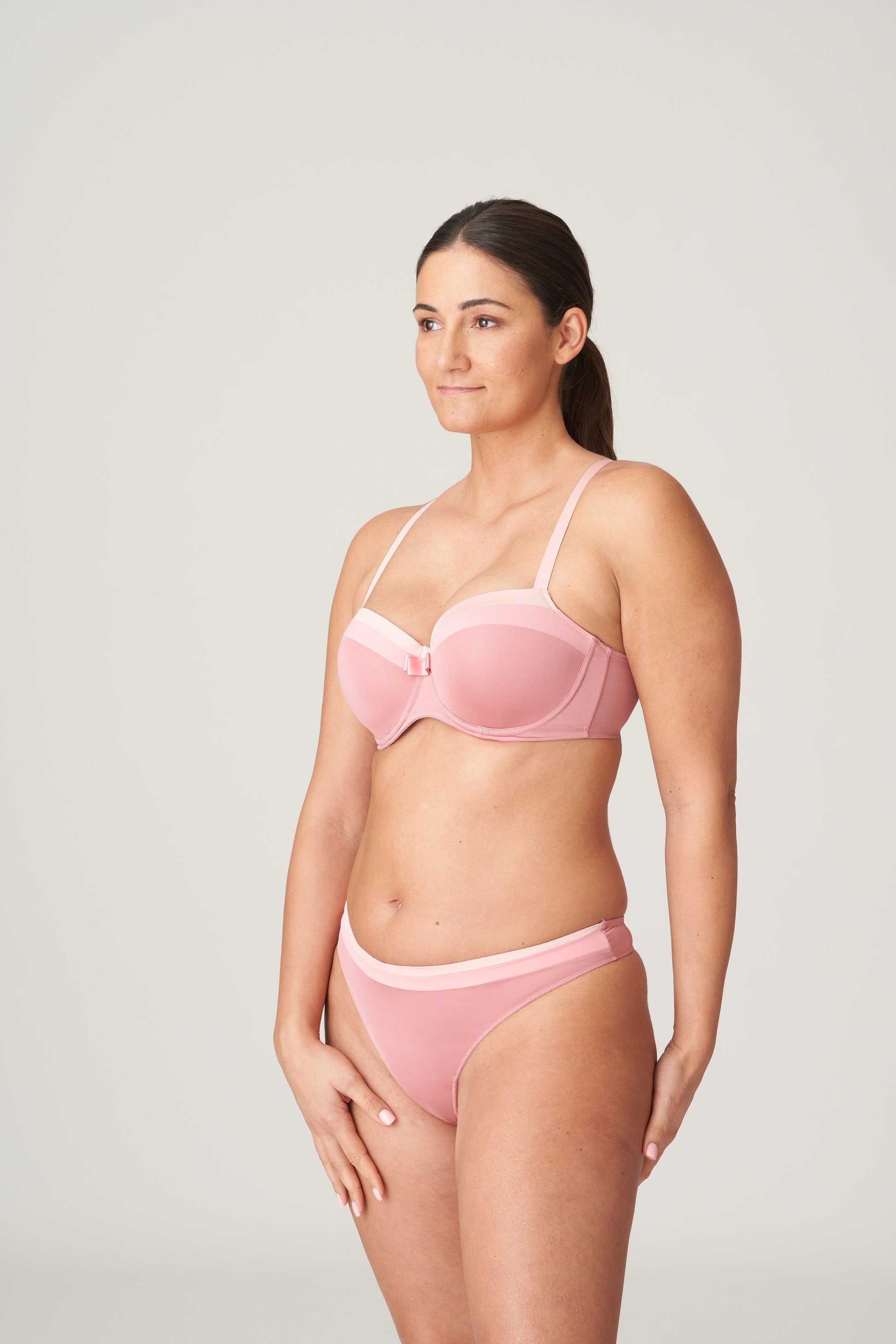 PrimaDonna Twist Glow string Ballet Pink - Lingerie Valentijn