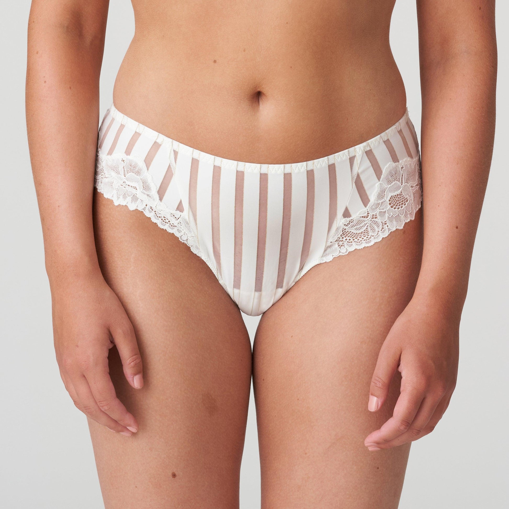 PrimaDonna Twist Maldives string natuur - Lingerie Valentijn