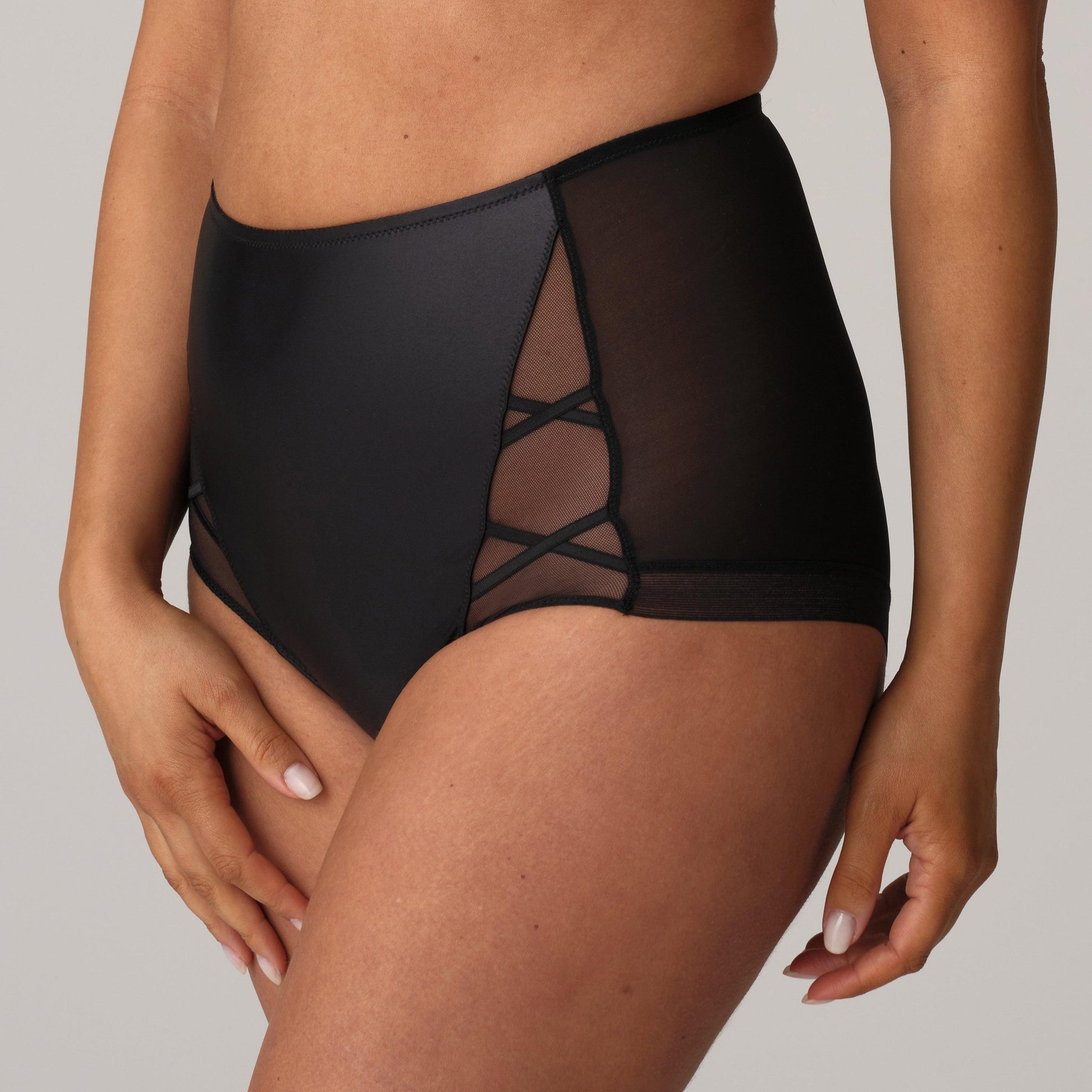 PrimaDonna Twist Zipolite tailleslip zwart - Lingerie Valentijn